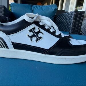 Black and White Women's Sneakers